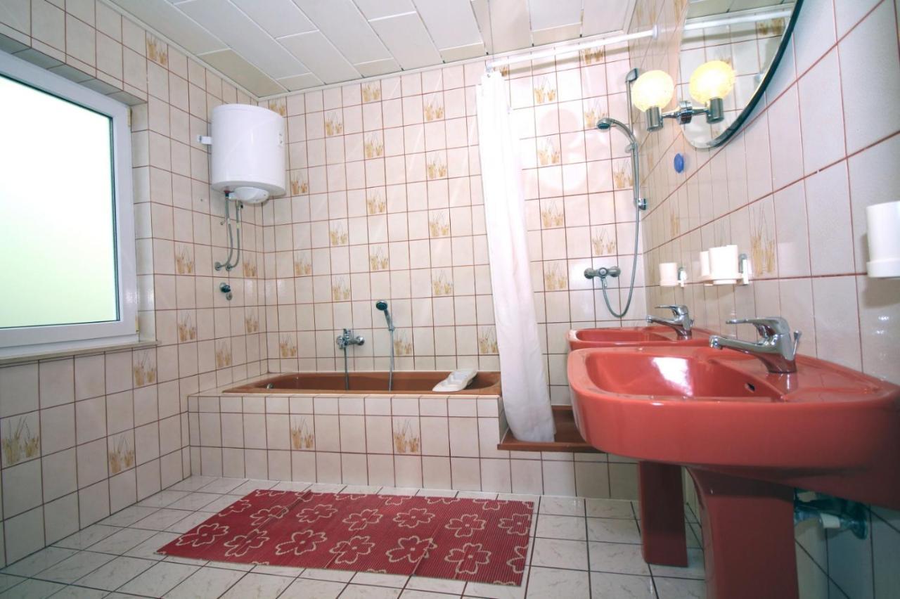 Apartment Masa Tisno Exteriör bild