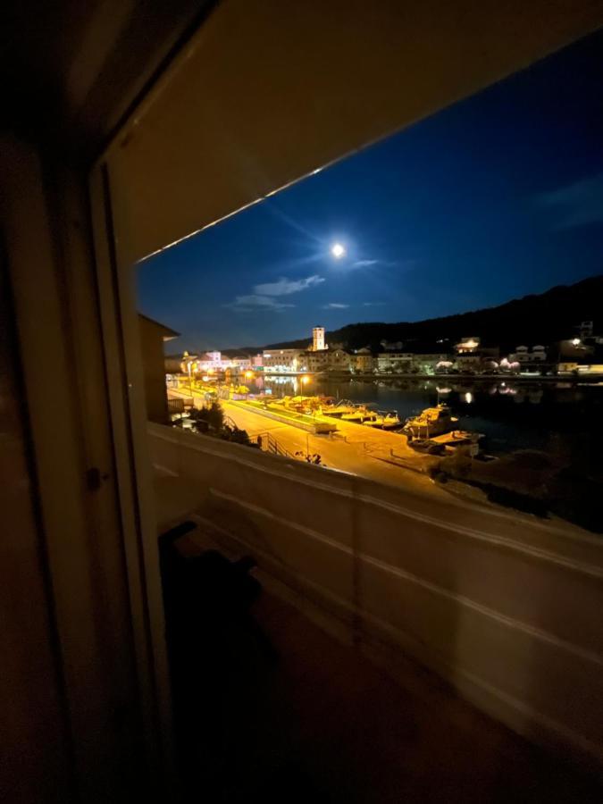 Apartment Masa Tisno Exteriör bild
