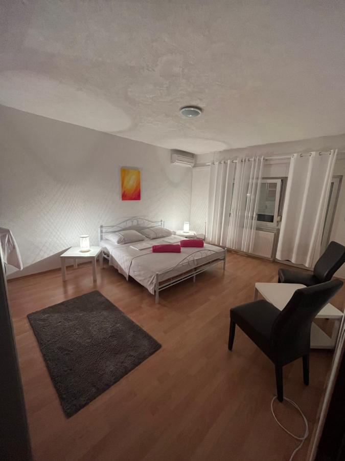 Apartment Masa Tisno Exteriör bild